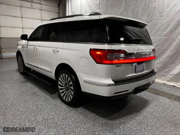 2021 Lincoln Navigator Reserve with VIN 5LMJJ2LT4MEL11001, listed as a Copart auction lot 54712665 with 34,120 mi miles and Clean Title. Bid and sale history available at carsss.com. Image 3.