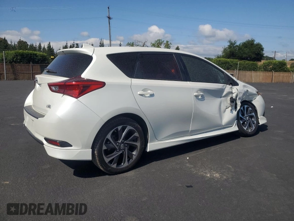 2016 Scion iM z VIN JTNKARJE3GJ521136, wystawiony jako Copart lot #54276185 z przebiegiem 110 186 mil mil oraz Szkoda całkowita • Salvage title. Historia ofert i sprzedaży dostępna na DreamBid. Obrazek 3.