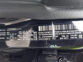 2024 Alfa Romeo Stelvio Veloce z VIN ZASPAKBN0R7D75947, wystawiony jako IAAI lot #42045255 z przebiegiem Nie podano mil oraz . Historia ofert i sprzedaży dostępna na DreamBid. Obrazek 9.