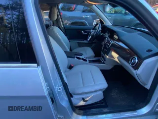 2013 Mercedes-Benz GLK 250 with VIN WDCGG0EBXDG108931, listed as a Copart auction lot 41338275 with 39,825 mi miles and Clean Title. Bid and sale history available at DreamBid. Image 5.