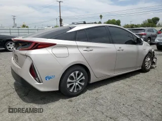 2020 Toyota Prius LE z VIN JTDKARFP6L3129457, wystawiony jako Copart lot #58416195 z przebiegiem 90 326 mil mil oraz Szkoda całkowita • Salvage title. Historia ofert i sprzedaży dostępna na DreamBid. Obrazek 3.