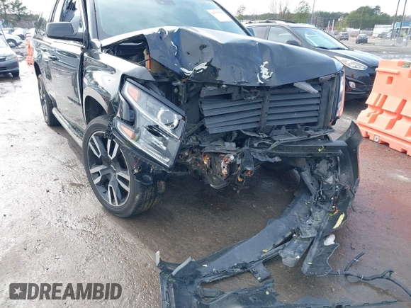 2020 Chevrolet Suburban LT z VIN 1GNSKHKC3LR170868, wystawiony jako IAAI lot #41575519 z przebiegiem 131 080 mil mil oraz . Historia ofert i sprzedaży dostępna na DreamBid. Obrazek 6.
