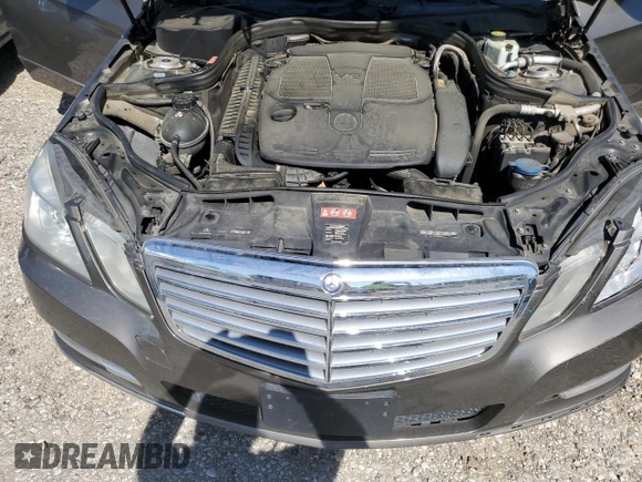 2012 Mercedes-Benz E 350 Luxury with VIN WDDHF8JB8CA532651, listed as a Copart auction lot 53087825 with 226,966 mi miles and Clean Title. Bid and sale history available at DreamBid. Image 12.
