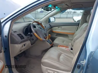 2005 Lexus RX 330 with VIN 2T2HA31U85C063620, listed as a IAAI auction lot 42023384 with 180,202 mi miles. Bid and sale history available at carsss.com. Image 5.