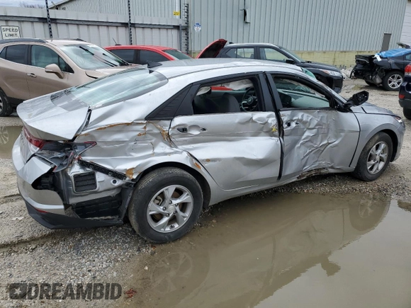 2023 Hyundai Elantra SE with VIN 5NPLL4AG4PH110439, listed as a Copart auction lot 48085275 with 32,492 mi miles and Clean Title. Bid and sale history available at DreamBid. Image 3.