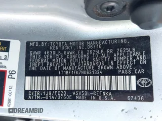 2017 Toyota Camry XLE with VIN 4T1BF1FK7HU631334, listed as a IAAI auction lot 42040087 with 116,728 mi miles. Bid and sale history available at carsss.com. Image 9.