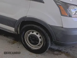 2018 Ford Transit с VIN 1FTYE1YM9JKB52110, выставлен на аукционе IAAI как лот 42610426 с пробегом 156 532 миль миль и . История ставок и продаж доступна на DreamBid. Изображение 21.