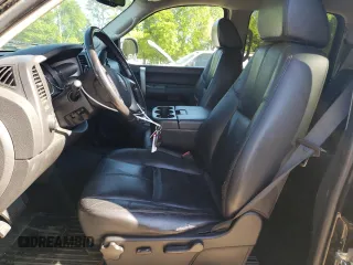 2008 GMC Sierra 1500 SLE1 z VIN 2GTEC13J481221950, wystawiony jako Copart lot #53019675 z przebiegiem 266 756 mil mil oraz Szkody całkowita. Historia ofert i sprzedaży dostępna na DreamBid. Obrazek 7.