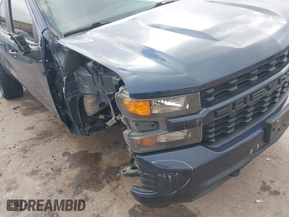 2020 Chevrolet Silverado 1500 Custom with VIN 1GCRWBEHXLZ339073, listed as a IAAI auction lot 41508633 with 90,672 mi miles. Bid and sale history available at carsss.com. Image 6.
