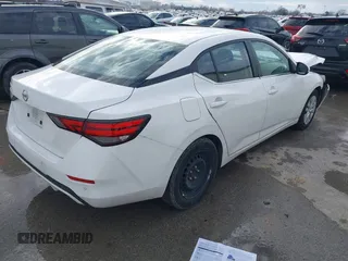 2022 Nissan Sentra S with VIN 3N1AB8BV0NY252854, listed as a IAAI auction lot 41324222 with 57,272 mi miles. Bid and sale history available at carsss.com. Image 4.