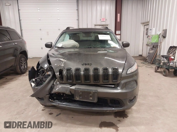 2018 Jeep Cherokee Latitude Tech Connect with VIN 1C4PJMCB4JD543507, listed as a IAAI auction lot 42001651 with 110,973 mi miles. Bid and sale history available at carsss.com. Image 12.