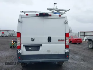 2018 Ram ProMaster Cargo with VIN 3C6TRVAG8JE136842, listed as a IAAI auction lot 41911718 with 125,801 mi miles and . Bid and sale history available at DreamBid. Image 16.