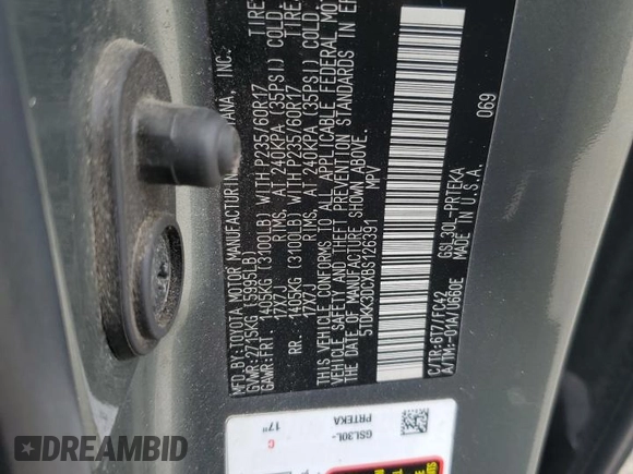 2011 Toyota Sienna LE AAS with VIN 5TDKK3DCXBS126391, listed as a Copart auction lot 62604005 with 252,346 mi miles and Salvage title. Bid and sale history available at DreamBid. Image 13.