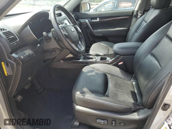 2014 Kia Sorento EX with VIN 5XYKU4A71EG432646, listed as a Copart auction lot 60414425 with 122,238 mi miles and Clean title. Bid and sale history available at DreamBid. Image 7.