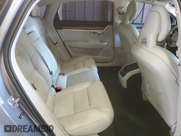 2018 Volvo S90 Inscription with VIN LVY992ML7JP019725, listed as a Copart auction lot 50724165 with 237,757 mi miles and Clean Title. Bid and sale history available at carsss.com. Image 10.