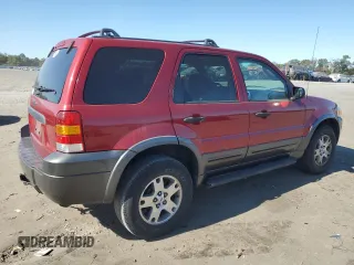 2005 Ford Escape XLT with VIN 1FMYU03185KA84202, listed as a Copart auction lot 75138074 with 147,142 mi miles and Clean Title. Bid and sale history available at carsss.com. Image 3.