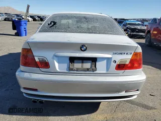 2002 BMW 3 Series 330Ci with VIN WBABN53492JU38225, listed as a Copart auction lot 41881915 with 207,862 mi miles and Salvage Title. Bid and sale history available at carsss.com. Image 6.