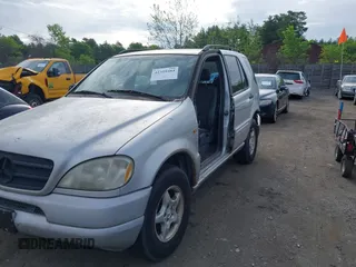 1999 Mercedes-Benz M 320/430/500 с VIN 4JGAB54E7XA066742, выставлен на аукционе IAAI как лот 42359484 с пробегом 192 918 миль миль и . История ставок и продаж доступна на DreamBid. Изображение 6.
