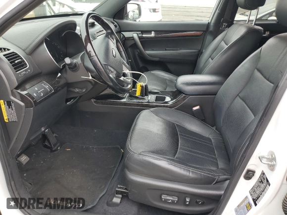 2014 Kia Sorento SX with VIN 5XYKW4A78EG439037, listed as a Copart auction lot 54064935 with 60,621 mi miles and Clean Title. Bid and sale history available at carsss.com. Image 7.