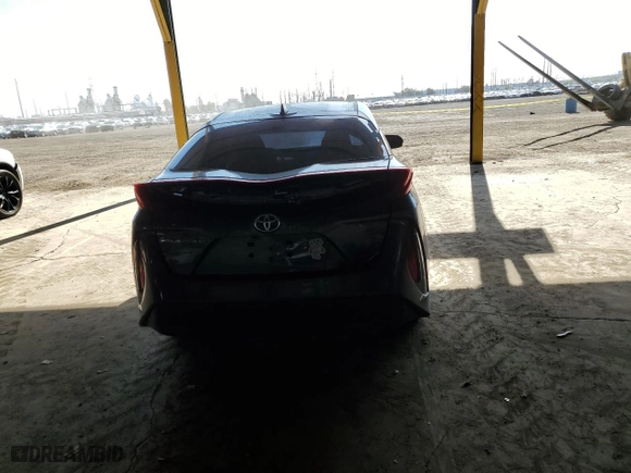 2019 Toyota Prius Prime Plus with VIN JTDKARFP5K3117539, listed as a Copart auction lot 52201235 with 3,206 mi miles and Salvage Title. Bid and sale history available at carsss.com. Image 6.