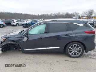 2020 Acura RDX Technology with VIN 5J8TC2H50LL003615, listed as a IAAI auction lot 41427217 with 61,952 mi miles and . Bid and sale history available at DreamBid. Image 14.