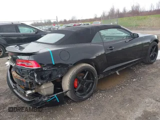 2015 Chevrolet Camaro LT with VIN 2G1FF3D31F9280047, listed as a IAAI auction lot 42025967 with 125,715 mi miles. Bid and sale history available at carsss.com. Image 4.