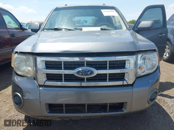 2009 Ford Escape XLS with VIN 1FMCU92769KD15656, listed as a IAAI auction lot 42185560 with 110,792 mi miles and . Bid and sale history available at DreamBid. Image 6.