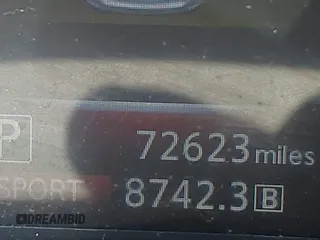 2015 Infiniti Q50 with VIN JN1BV7AR2FM423781, listed as a IAAI auction lot 41803765 with 72,623 mi miles. Bid and sale history available at carsss.com. Image 15.