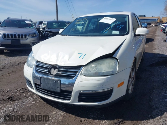 2008 Volkswagen Jetta SE with VIN 3VWRZ71KX8M077504, listed as a IAAI auction lot 40757804 with 186,566 mi miles and . Bid and sale history available at DreamBid. Image 6.