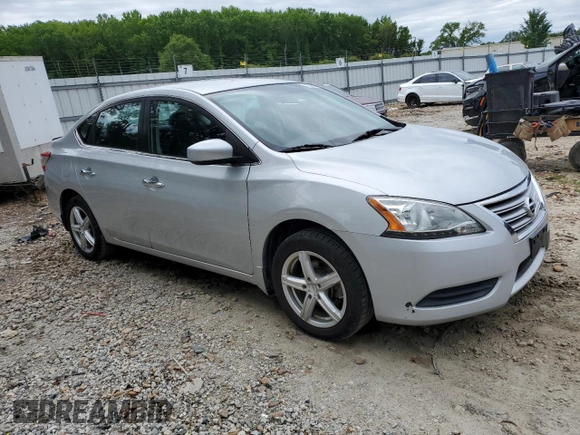 2014 Nissan Sentra SR z VIN 3N1AB7AP0EY237445, wystawiony jako Copart lot #58056625 z przebiegiem 171 941 mil mil oraz Szkody całkowita. Historia ofert i sprzedaży dostępna na DreamBid. Obrazek 4.