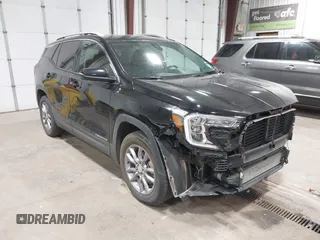 2024 GMC Terrain SLT z VIN 3GKALVEGXRL338413, wystawiony jako IAAI lot #42592625 z przebiegiem 31 104 mil mil oraz . Historia ofert i sprzedaży dostępna na DreamBid. Obrazek 1.