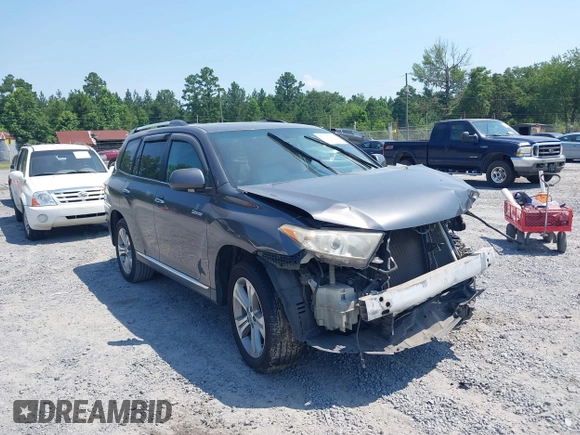 2011 Toyota Highlander Limited with VIN 5TDYK3EH3BS027884, listed as a IAAI auction lot 42527160 with 310,068 mi miles and . Bid and sale history available at DreamBid. Image 1.
