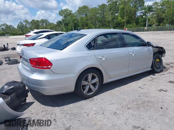 2015 Volkswagen Passat 1.8T Limited Edition with VIN 1VWAT7A35FC109653, listed as a IAAI auction lot 41917568 with 118,912 mi miles. Bid and sale history available at carsss.com. Image 4.