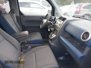 2003 Honda Element EX with VIN 5J6YH28573L045411, listed as a IAAI auction lot 41738268 with 84,077 mi miles and . Bid and sale history available at DreamBid. Image 5.