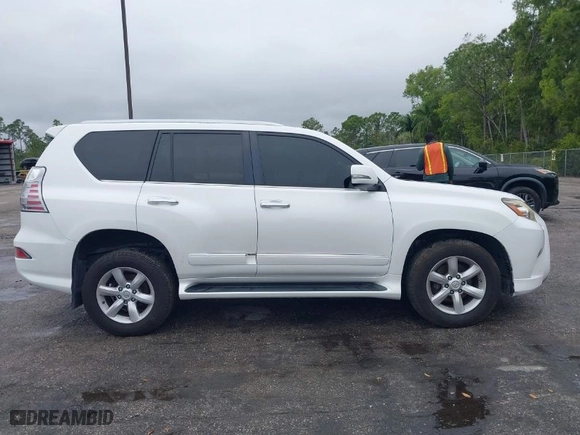 2016 Lexus GX 460 with VIN JTJBM7FX1G5123746, listed as a IAAI auction lot 41389628 with NaN miles. Bid and sale history available at carsss.com. Image 13.