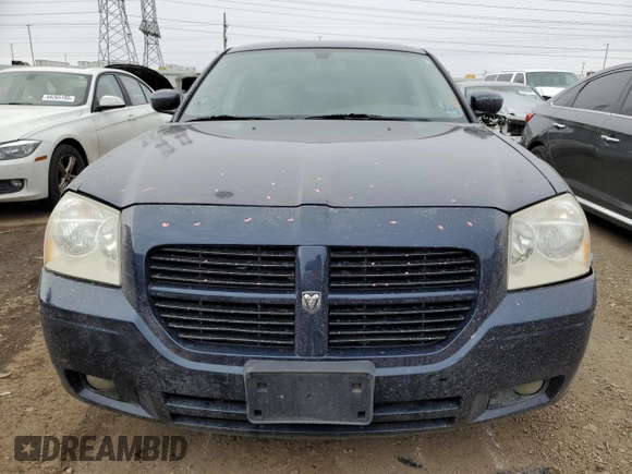 2006 Dodge Magnum R/T z VIN 2D4GV57276H122690, wystawiony jako Copart lot #44357495 z przebiegiem 129 569 mil mil oraz Szkoda całkowita • Salvage title. Historia ofert i sprzedaży dostępna na DreamBid. Obrazek 5.