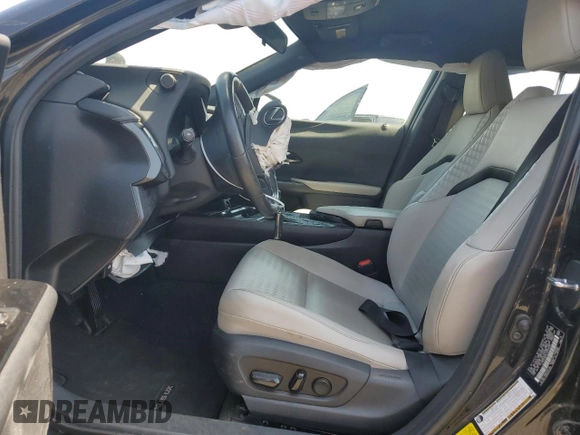 2020 Lexus UX 200 with VIN JTHX3JBHXL2025042, listed as a Copart auction lot 60426705 with 95,568 mi miles and Salvage title. Bid and sale history available at DreamBid. Image 7.