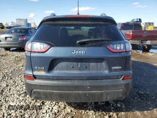 2020 Jeep Cherokee Latitude with VIN 1C4PJMCB8LD540418, listed as a Copart auction lot 49804425 with 81,190 mi miles and Salvage Title. Bid and sale history available at carsss.com. Image 6.