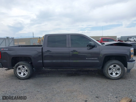 2014 Chevrolet Silverado 1500 LT with VIN 3GCUKREC7EG561639, listed as a IAAI auction lot 42020364 with 154,785 mi miles. Bid and sale history available at carsss.com. Image 13.