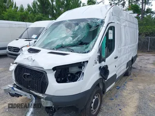 2024 Ford Transit Cargo with VIN 1FTBR3X86RKA46123, listed as a IAAI auction lot 42490695 with 13,258 mi miles and . Bid and sale history available at DreamBid. Image 6.