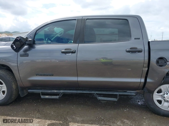 2019 Toyota Tundra 2WD SR5 with VIN 5TFEY5F10KX250294, listed as a IAAI auction lot 41917558 with 133,387 mi miles. Bid and sale history available at carsss.com. Image 15.