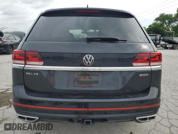 2022 Volkswagen Atlas SEL Premium R-Line with VIN 1V2FR2CA7NC518322, listed as a Copart auction lot 57671035 with 61,653 mi miles and Clean title. Bid and sale history available at DreamBid. Image 6.
