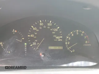 2001 Lexus RX 300 with VIN JTJHF10U210206770, listed as a Copart auction lot 55502095 with 195,369 mi miles and Clean Title. Bid and sale history available at DreamBid. Image 9.