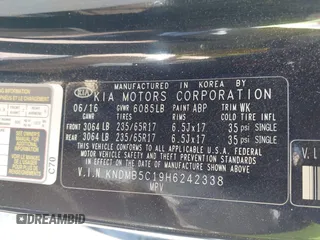 2017 Kia Sedona LX with VIN KNDMB5C19H6242338, listed as a IAAI auction lot 41916438 with 77,404 mi miles and . Bid and sale history available at DreamBid. Image 9.