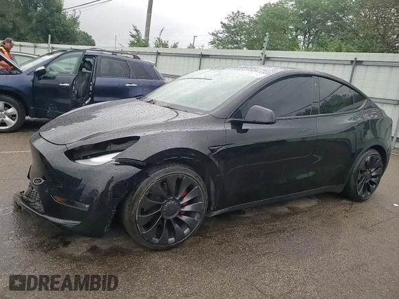 2022 Tesla Model Y Performance с VIN 7SAYGDEF5NF554018, выставлен на аукционе Copart как лот 65062185 с пробегом Не указан миль и Списание • Salvage title. История ставок и продаж доступна на DreamBid. Изображение 13.