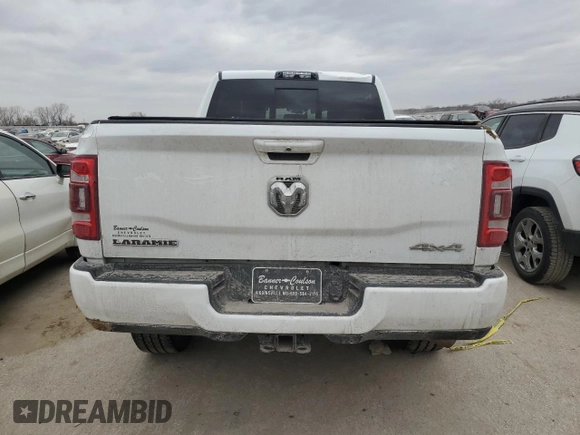 2020 Ram 2500 Laramie z VIN 3C6UR5FL1LG235410, wystawiony jako Copart lot #47436045 z przebiegiem 58 671 mil mil oraz Szkoda całkowita • Salvage title. Historia ofert i sprzedaży dostępna na DreamBid. Obrazek 6.