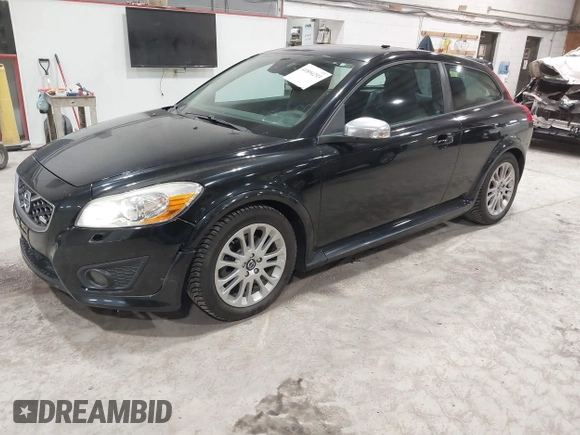 2011 Volvo C30 with VIN YV1672MK7B2200954, listed as a IAAI auction lot 41894293 with 138,616 mi miles. Bid and sale history available at carsss.com. Image 2.