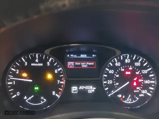 2014 Nissan Pathfinder Platinum with VIN 5N1AR2MM7EC600891, listed as a IAAI auction lot 41550566 with 204,008 mi miles. Bid and sale history available at carsss.com. Image 7.