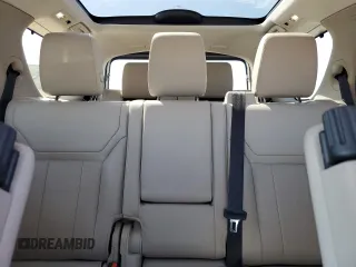 2018 Land Rover Discovery with VIN SALRG2RK8JA068506, listed as a Copart auction lot 49899055 with 112,860 mi miles and Clean Title. Bid and sale history available at DreamBid. Image 10.