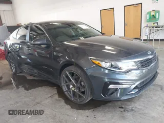 2020 Kia Optima LX with VIN 5XXGT4L38LG422569, listed as a IAAI auction lot 42586547 with 27,814 mi miles and . Bid and sale history available at DreamBid. Image 1.